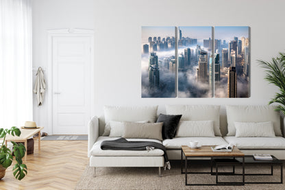 Obraz Wieloczęściowy Panorama Dubaju – mglista elegancja do wnętrz nowoczesnych i minimalistycznych – widok 5