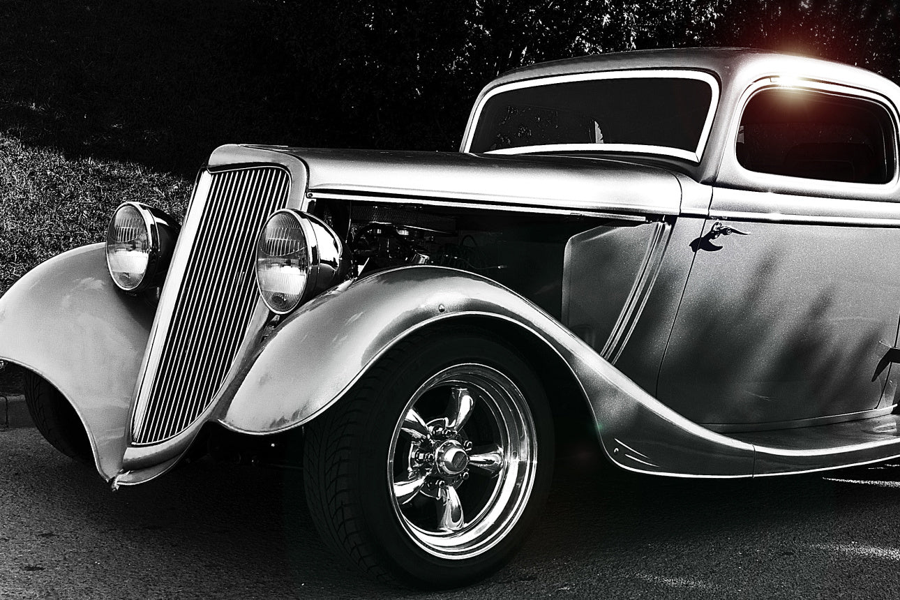 Obraz Wieloczęściowy Samochód Hot Rod – dynamiczny vintage do wnętrz industrialnych i męskich 180x120