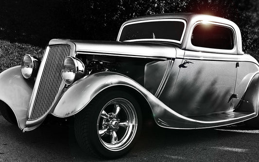 Obraz Wieloczęściowy Samochód Hot Rod Vintage – kultowy, dynamiczny do wnętrz industrialnych, retro i nowoczesnych 240x150