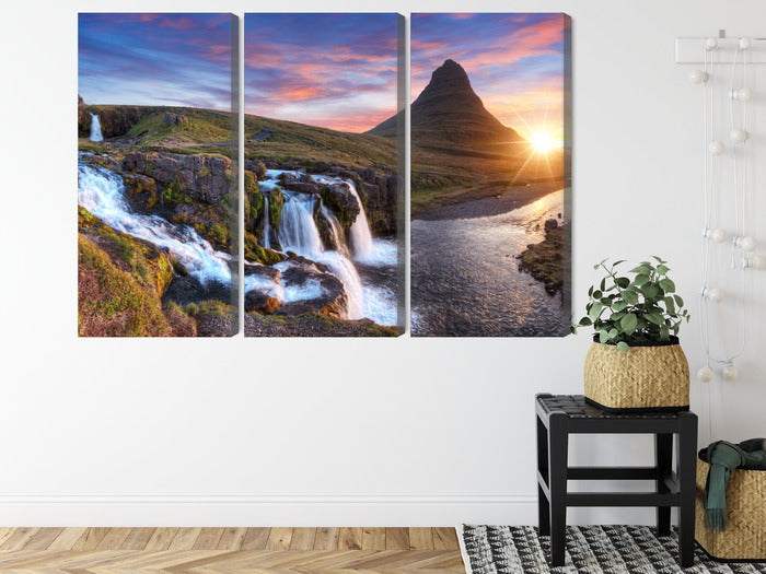 Obraz Wieloczęściowy Góra Kirkjufell z wodospadami – krajobraz islandzki do wnętrz skandynawskich i minimalistycznych – widok 7