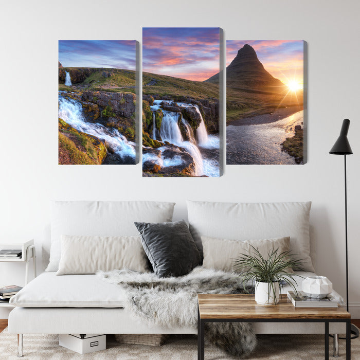 Obraz Wieloczęściowy Góra Kirkjufell z Wodospadami – krajobraz islandzki do wnętrz skandynawskich i minimalistycznych – widok 3