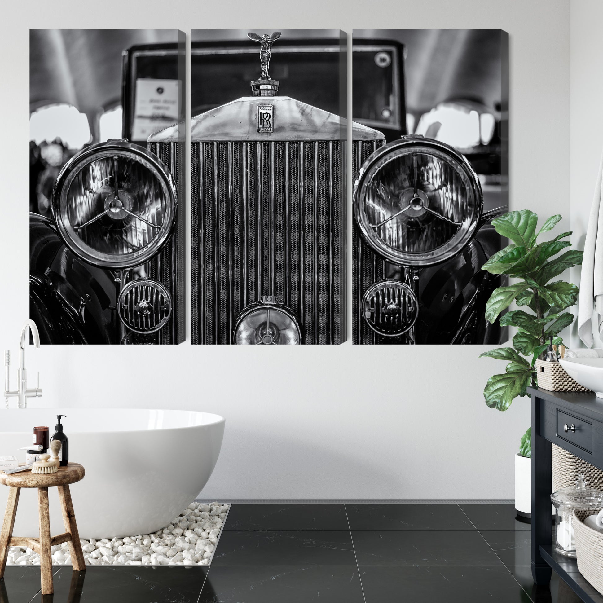 Obraz Wieloczęściowy Rolls Royce Z Bliska – Luksusowa Elegancja do wnętrz Nowoczesnych, Glamour i Męskich – widok 4