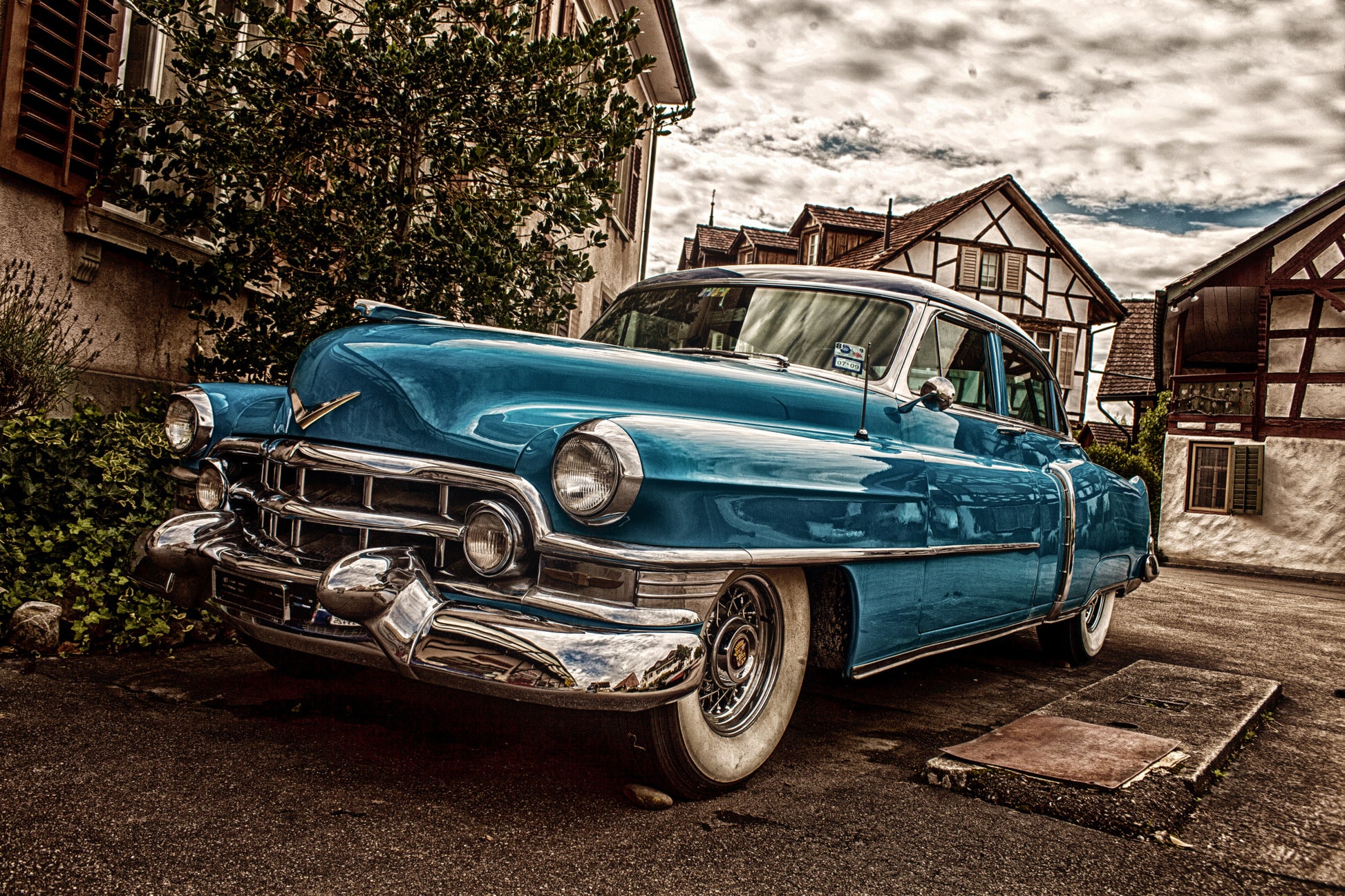 Obraz Wieloczęściowy Cadillac Eldorado 1953 – klimat retro do wnętrz loftowych i vintage 180x120