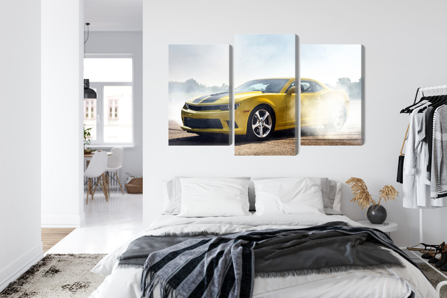 Obraz Wieloczęściowy Żółty Samochód 3D – nowoczesny akcent do wnętrz loft i modern vintage – widok 6