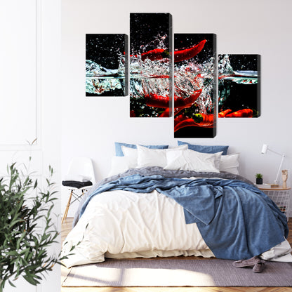 Obraz Wieloczęściowy Chili w Wodzie – dynamiczna fotografia do wnętrz nowoczesnych, industrialnych i kuchni – widok 2