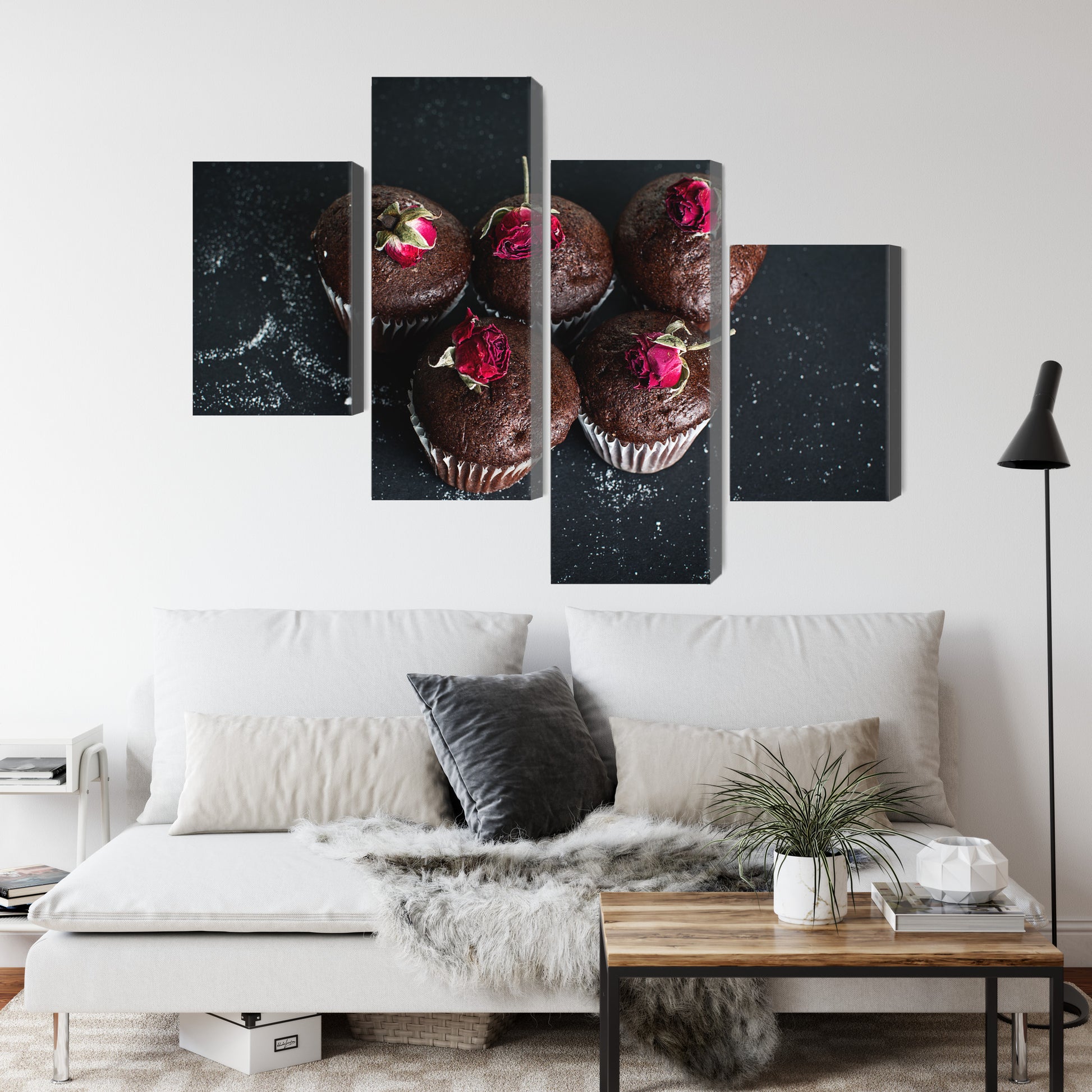 Obraz Wieloczęściowy Babeczki Czekoladowe z Różami – słodka elegancja do wnętrz shabby chic, klasycznych i nowoczesnych – widok 3