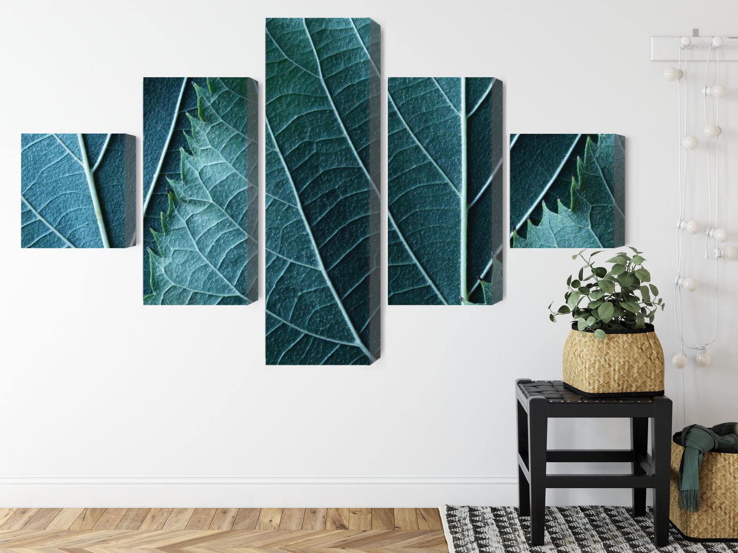 Obraz Wieloczęściowy Liście w Skali Makro – botaniczny akcent do wnętrz nowoczesnych, biophilic i skandynawskich – widok 7