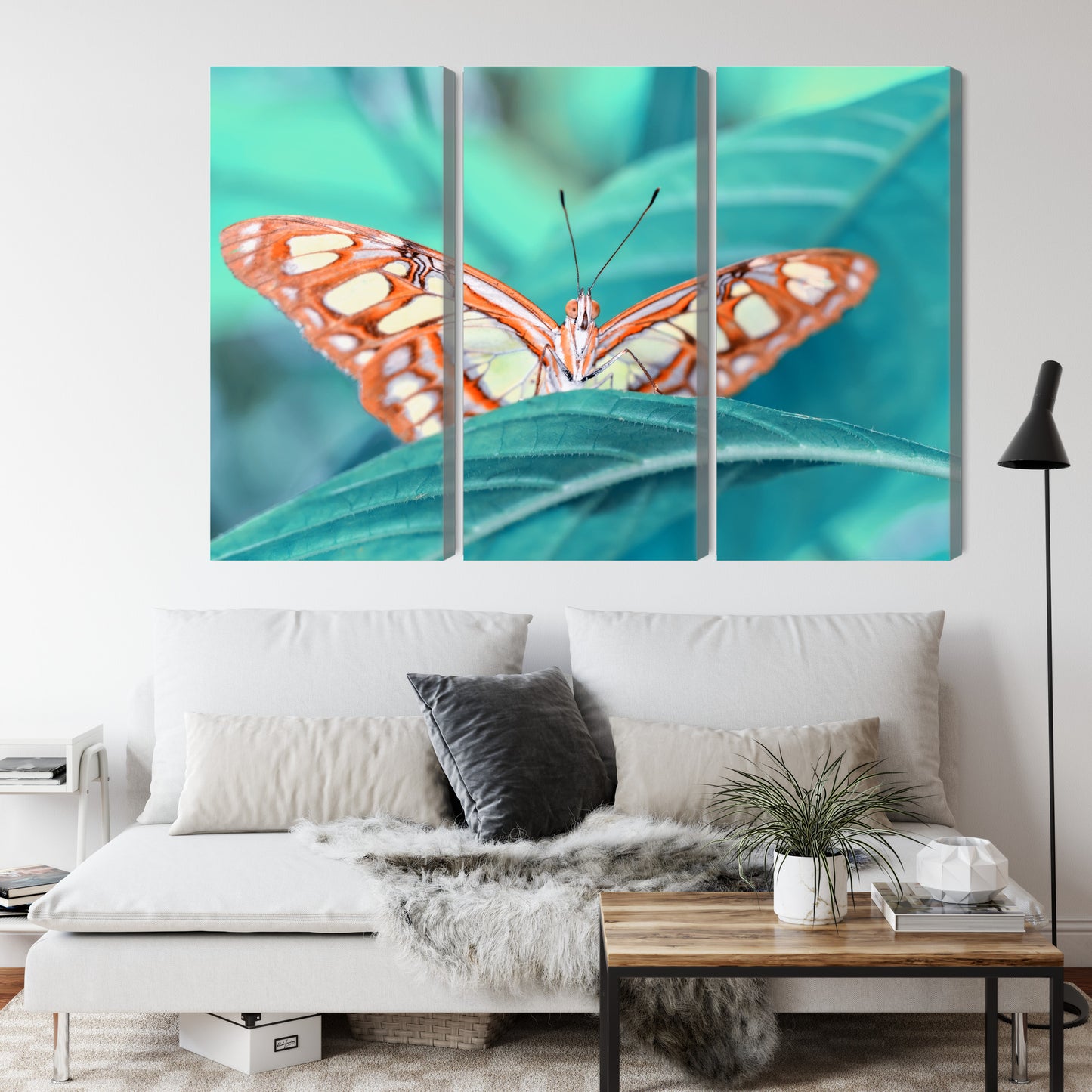 Obraz Wieloczęściowy Motyl na Liściu – botaniczny spokój do wnętrz naturalnych, skandynawskich i eko – widok 3