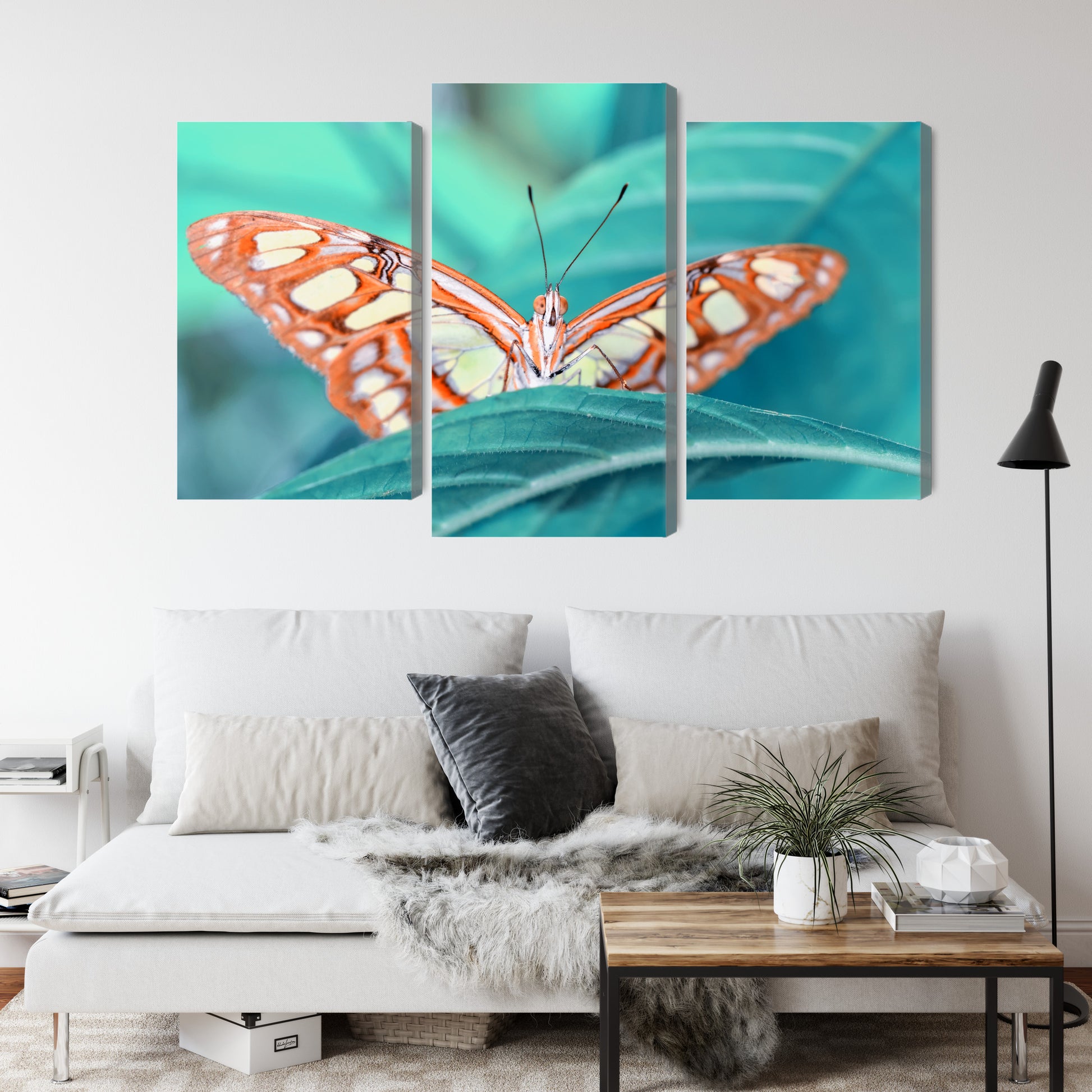 Obraz Wieloczęściowy Motyl Na Liściu – natura w detalu do wnętrz skandynawskich, botanicznych i nowoczesnych – widok 3
