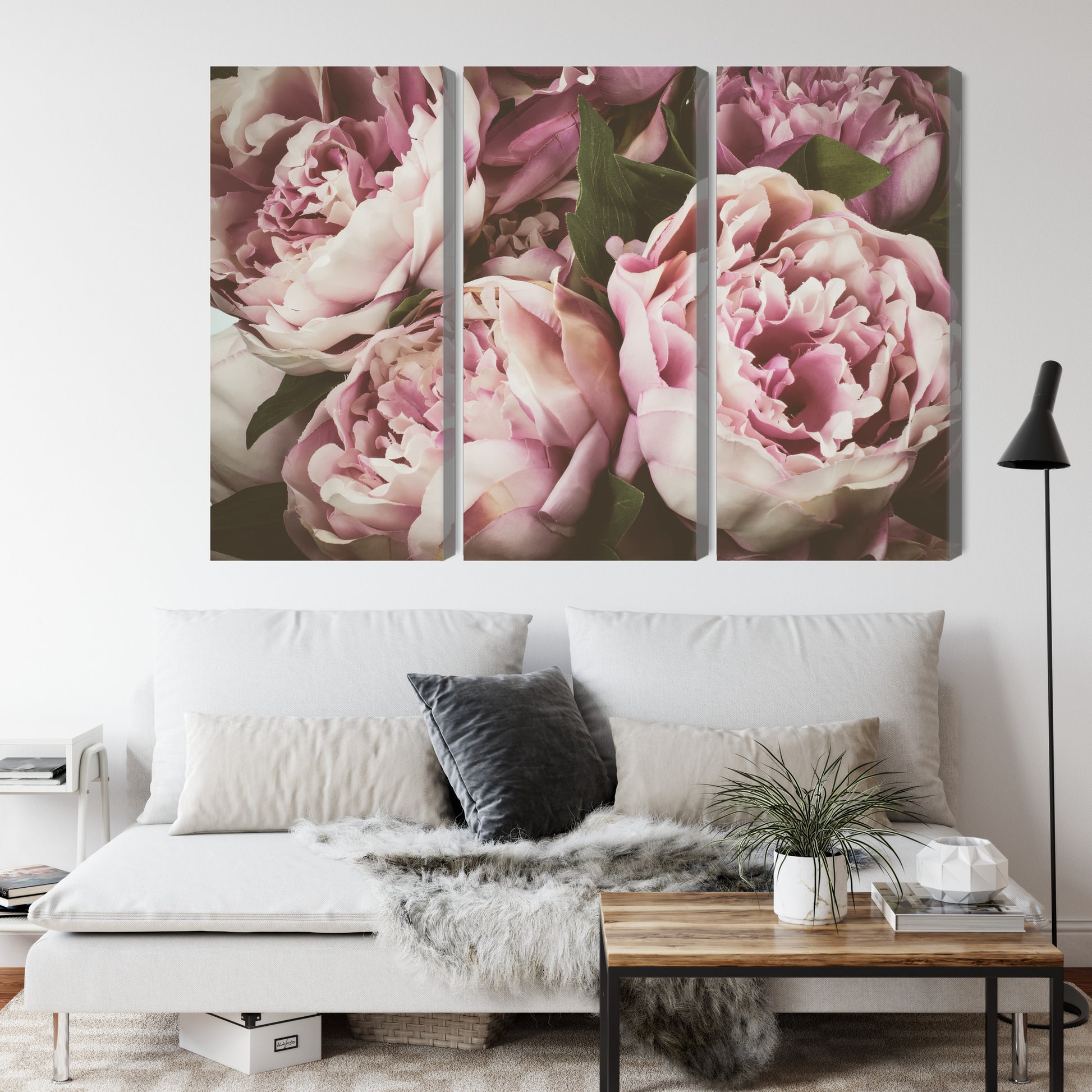 Obraz Wieloczęściowy Delikatne Kwiaty Piwonii – Romantyczna Elegancja Vintage do Wnętrz Shabby Chic, Klasycznych i Boho – widok 3