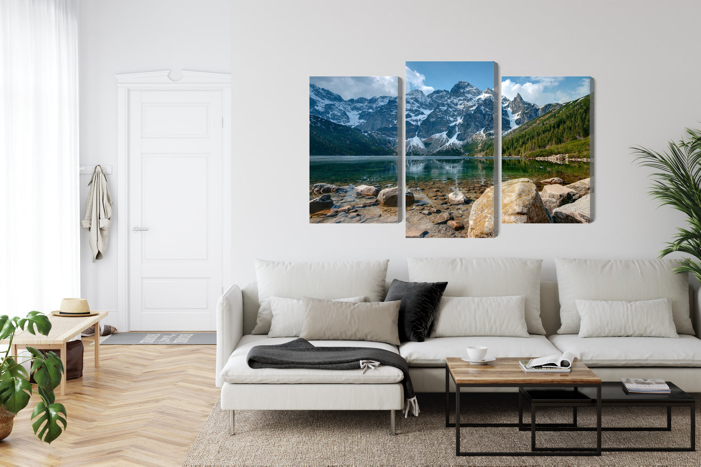 Obraz Wieloczęściowy Morskie Oko w Tatrach – górska panorama do wnętrz rustykalnych i nowoczesnych – widok 5