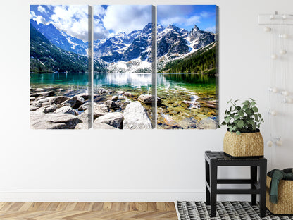 Obraz Wieloczęściowy Morskie Oko – spokojna panorama tatrzańskiego jeziora do wnętrz skandynawskich i minimalistycznych – widok 7