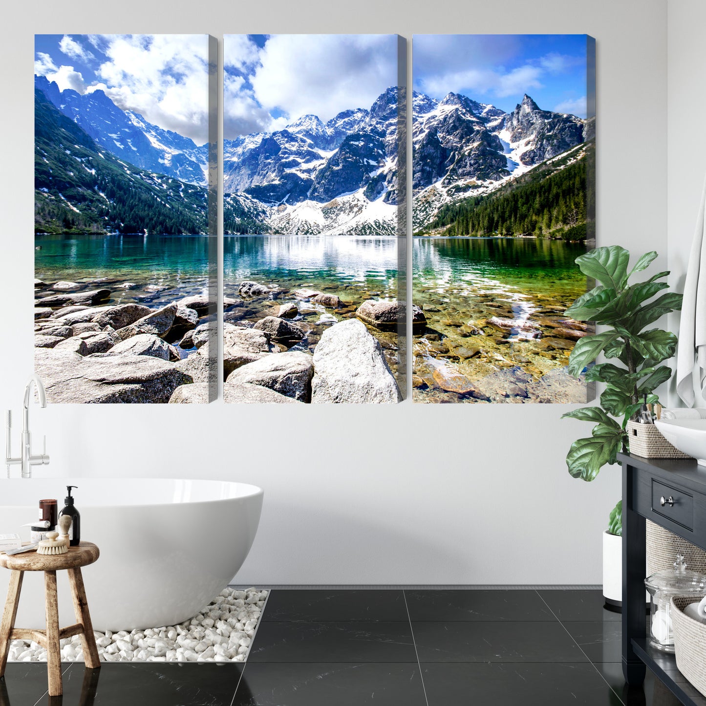 Obraz Wieloczęściowy Morskie Oko – spokojna panorama tatrzańskiego jeziora do wnętrz skandynawskich i minimalistycznych – widok 4