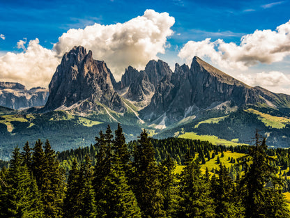 Obraz Wieloczęściowy Włoskie Dolomity – majestatyczny pejzaż górski do wnętrz nowoczesnych, skandynawskich i naturalnych 200x150
