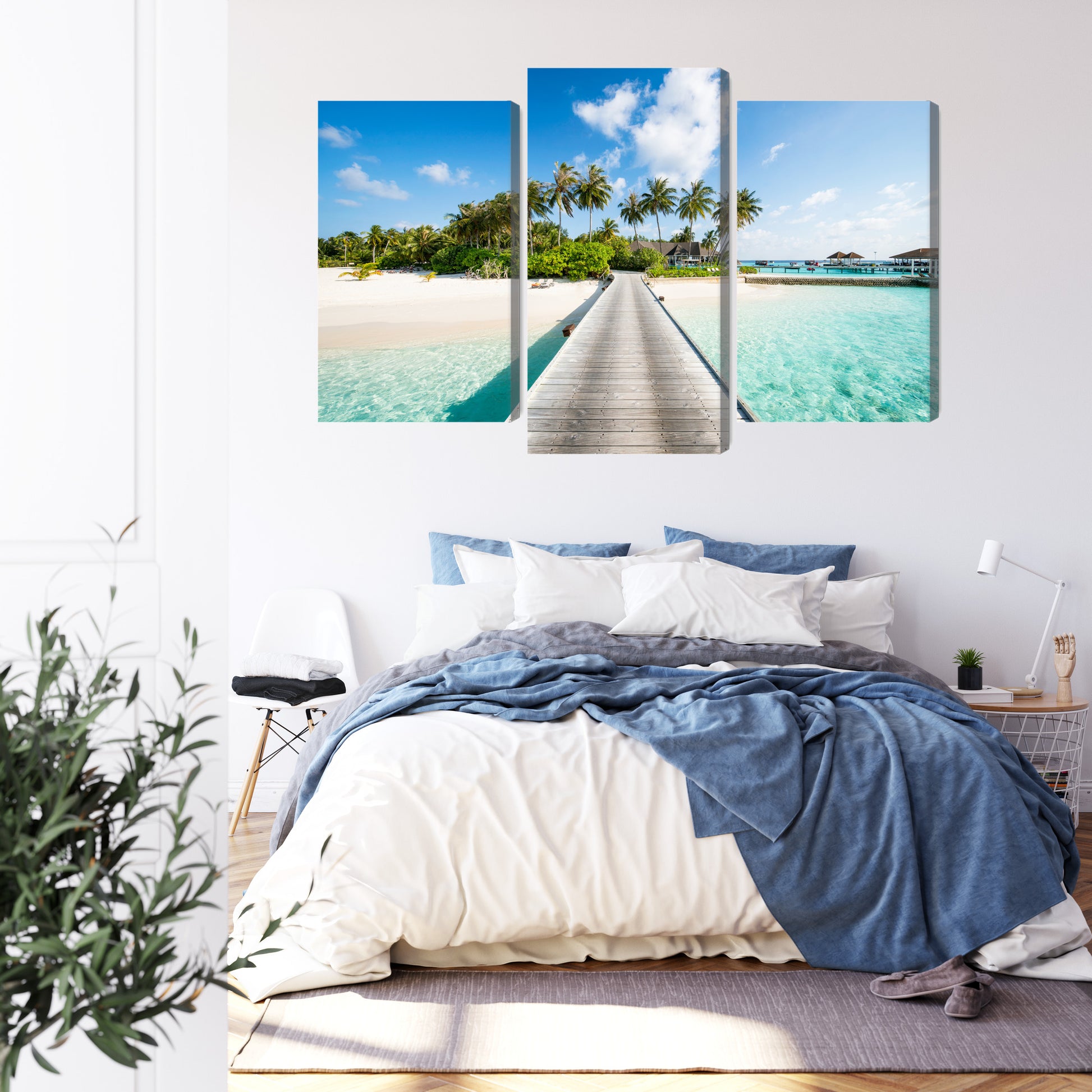 Obraz Wieloczęściowy Egzotyczna Plaża z Palmami – relaksująca panorama do wnętrz Coastal, Boho i nowoczesnych – widok 2