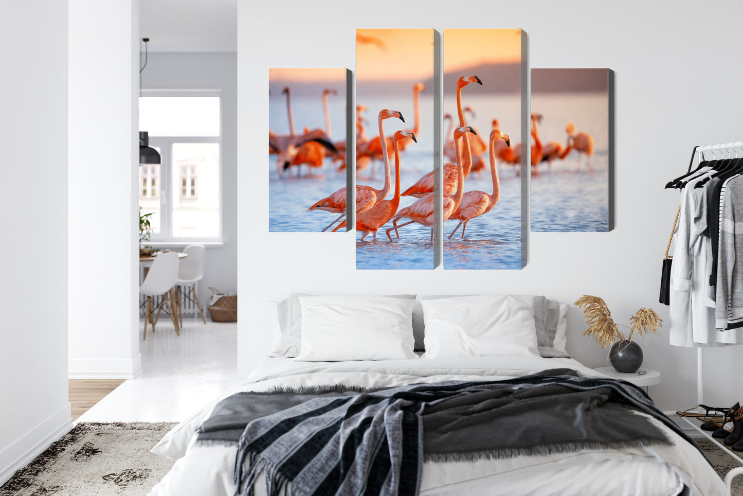 Obraz Wieloczęściowy Stado Flamingów nad Wodą – delikatna kompozycja do wnętrz modern classic i boho – widok 6