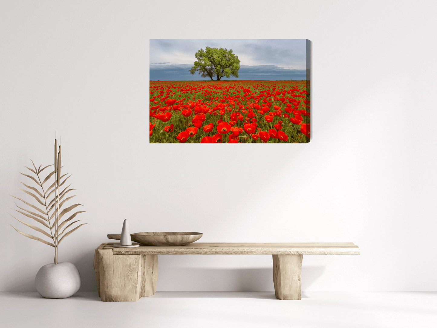 Obraz na płótnie drzewo z makami – nowoczesna dekoracja do salonu - Artavia